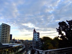 �摜(240x180)�E�g��摜(480x360)