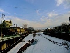 �摜(240x180)�E�g��摜(480x360)