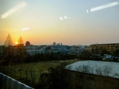 �摜(240x180)�E�g��摜(480x360)