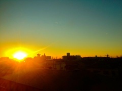 �摜(240x180)�E�g��摜(480x360)