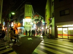 �摜(240x180)�E�g��摜(480x360)