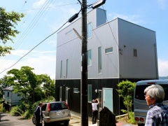 �摜(240x180)�E�g��摜(480x360)