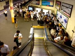 �摜(240x180)�E�g��摜(480x360)