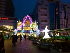 �摜(240x180)�E�g��摜(480x360)