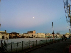 �摜(240x180)�E�g��摜(480x360)