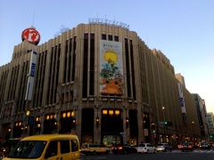 �摜(240x180)�E�g��摜(480x360)